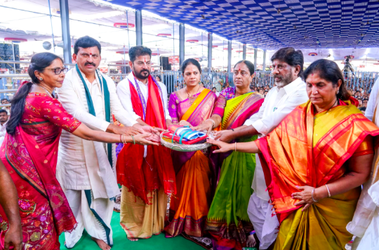 అంగ రంగ వైభవంగా రాములోరి పెళ్లి